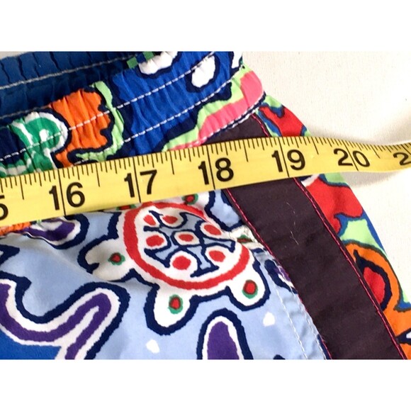 Vintage Tommy Hilfiger Men's Sz Large Hawaiian  Mesh-Lined Swim Trunks 7" Inseam - Picture 8 of 16
